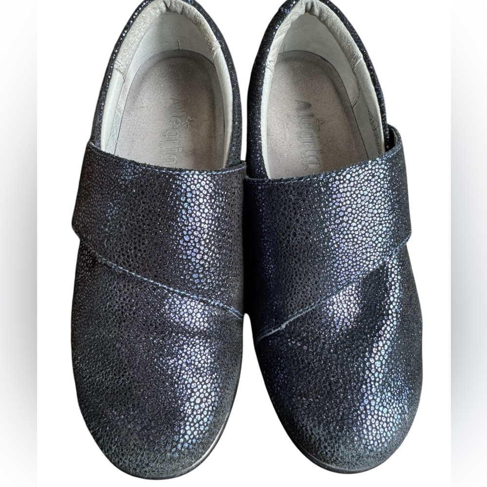 Alegria Lauryn blue metallic Clogs size 37 EU wide